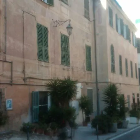 Penthouse Imperia, Italy 아파트