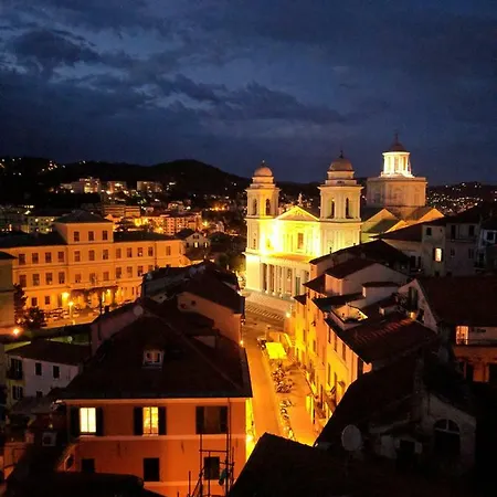 Penthouse Imperia, Italy شقة